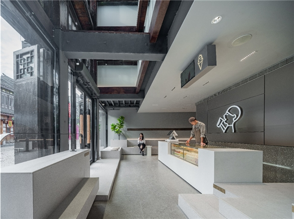 喜茶无锡南长街店内景