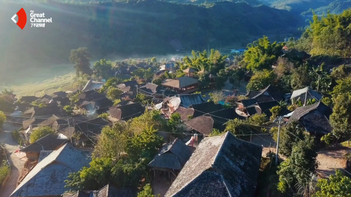 △“音乐殿堂”老达保村。/视频截图