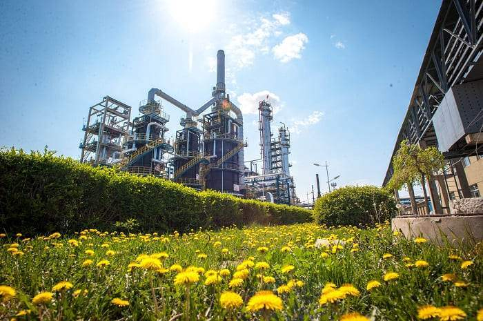 努力建设世界一流精品特色炼化企业。