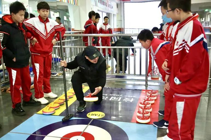 呼和浩特市回民区中山西路回族小学