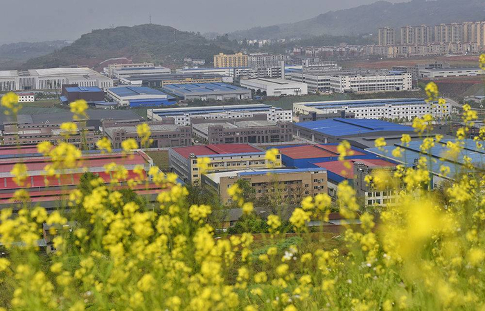 ↑这是2021年4月8日拍摄的川渝高竹新区。新华社记者 刘坤 摄