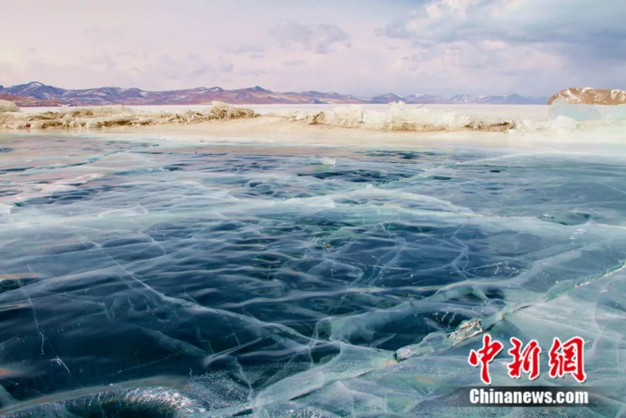 普姆雍错 中新社记者 赵朗 摄