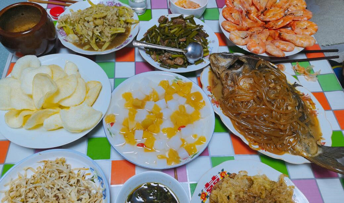 曦曦家的年夜饭（图片由受访者提供）