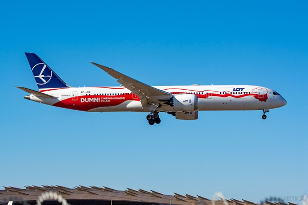 波兰航空波兰独立日彩绘