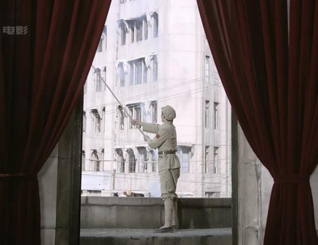 影片部分内景取景地为原公共租界工部局大楼