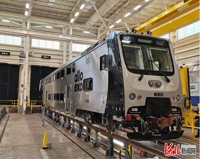 图为车辆抵达用户现场。  中车唐车公司供图