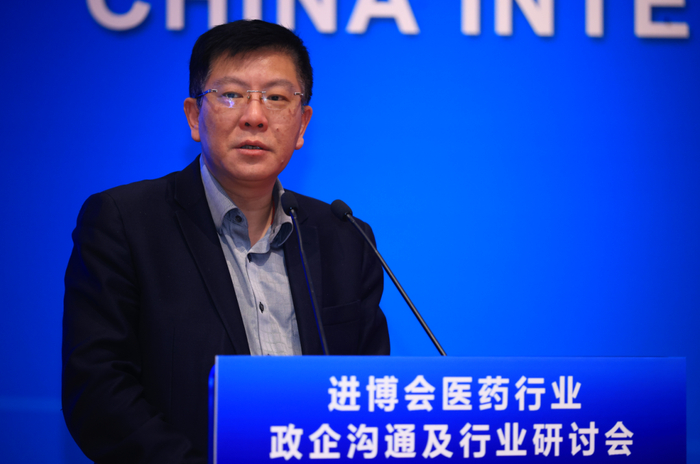 上海市药品监督管理局局长闻大翔讲话