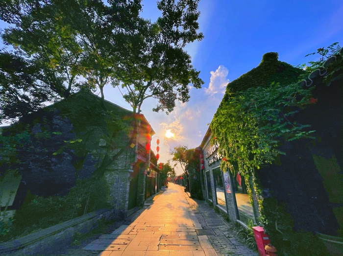 扬州古城的东关街美景。资料图片