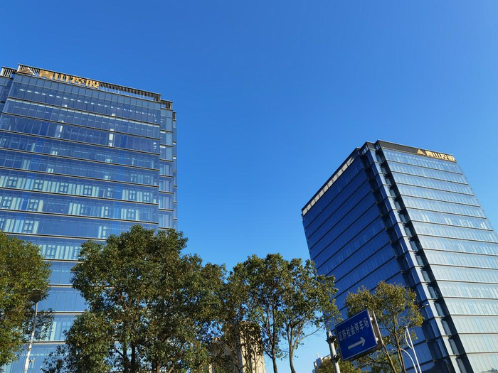 青山控股温州总部 财联社记者汪斌/摄