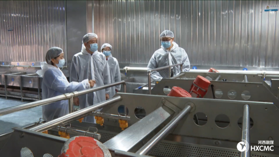 图说：2020年4月，河西区两部门联合检查学校配餐企业食品安全。&nbsp;图源&nbsp;文明河西）