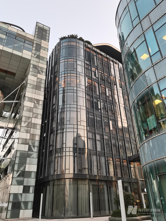 青山实业大楼 图片来源：每经记者 程雅 摄