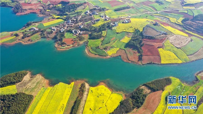 曲靖师宗 孙文来 摄