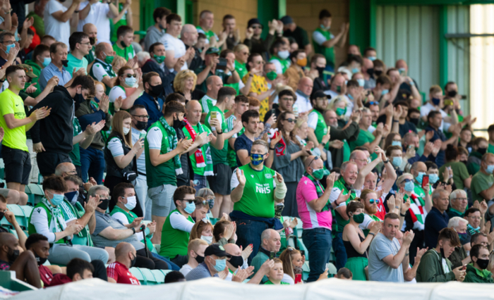 苏格兰希伯尼安俱乐部球迷 图片来源：俱乐部官网
