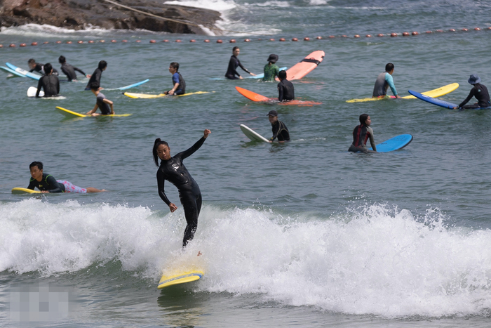 3月13日，石澳泳滩
