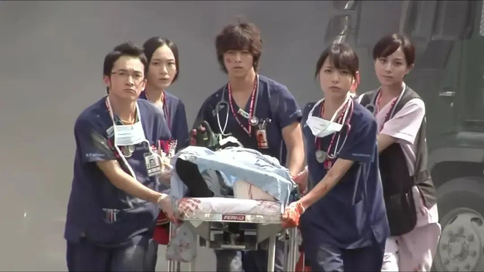 《紧急救命》剧照