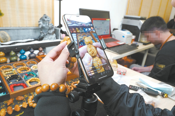 本报记者 程功摄