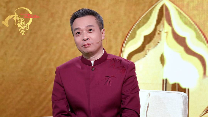 《中国诗词大会》点评嘉宾康震。受访者供图