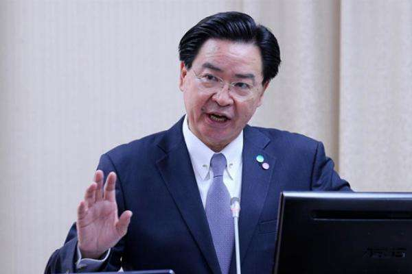 顽固“台独”吴钊燮狂言大陆“武统”随时应战。（图片源自网络）