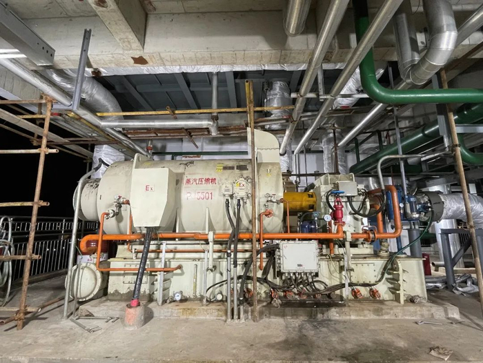 图3：自回热精馏系统