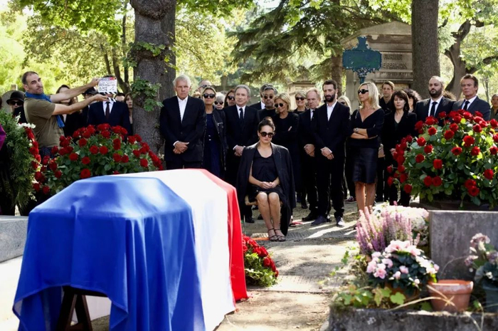 《任何相似之处》剧照