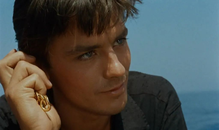 《紫色正午》剧照