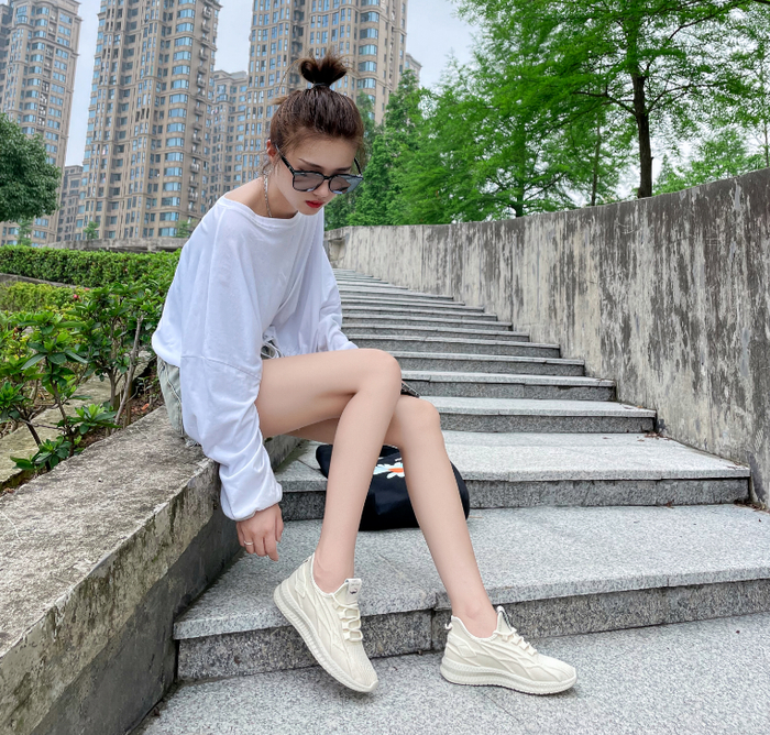 我不说，你会看得出来我们的模特只有157吗