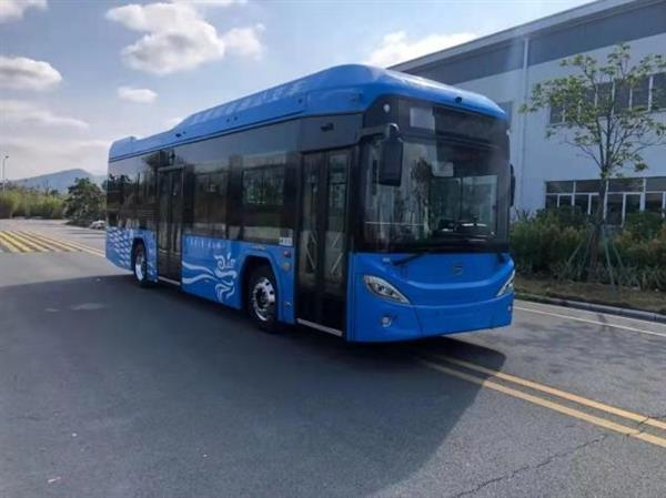 飞驰科技生产的氢燃料电池城市客车