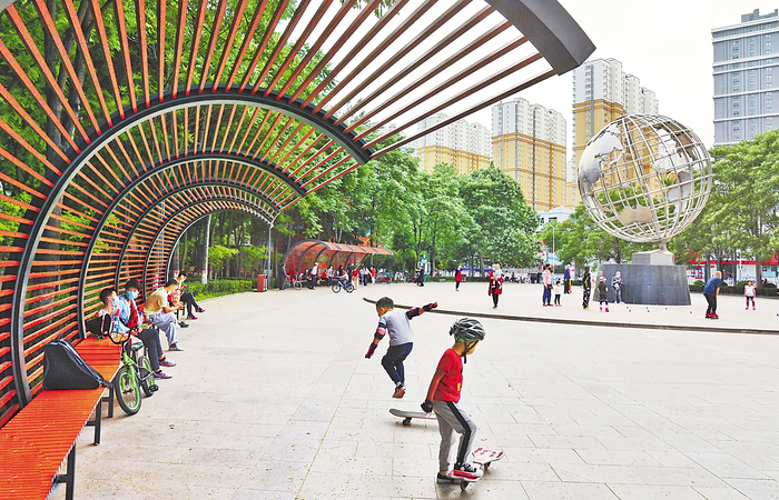     保定主城区口袋公园一角。河北日报通讯员 白培培摄