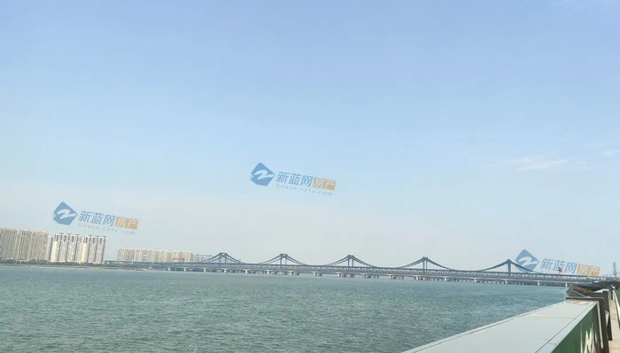 19号线（机场快线）横渡钱塘江