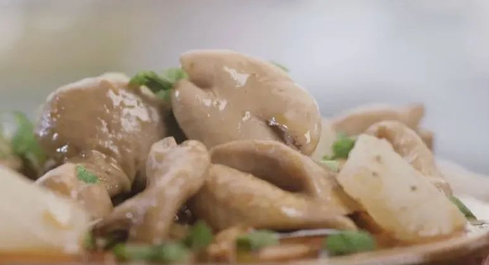 纪录片《风味人间》