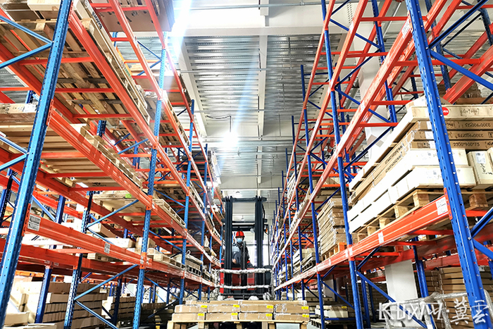 博洛尼深州基地项目一期的成品仓库。长城网·冀云客户端记者 张梅胜 摄