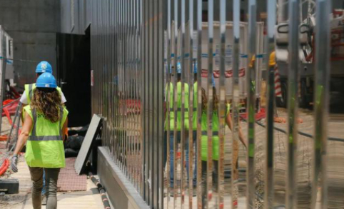 ▲ITER计划是规模仅次于国际空间站的国际大科学工程计划，联合欧盟、俄罗斯七方共同参与建造，此计划成功与否关系到国际聚变能和平利用未来。