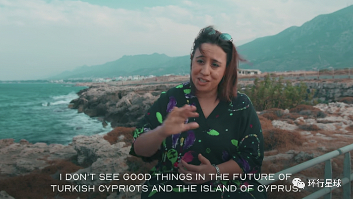 原住民表示对土耳其移民的担忧，图：YouTube/Johny Harris