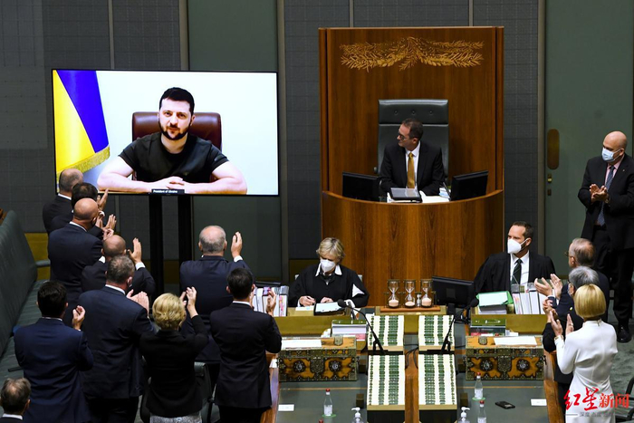 ▲当地时间3月31日，泽连斯基在澳大利亚议会呼吁澳提供更多军事援助