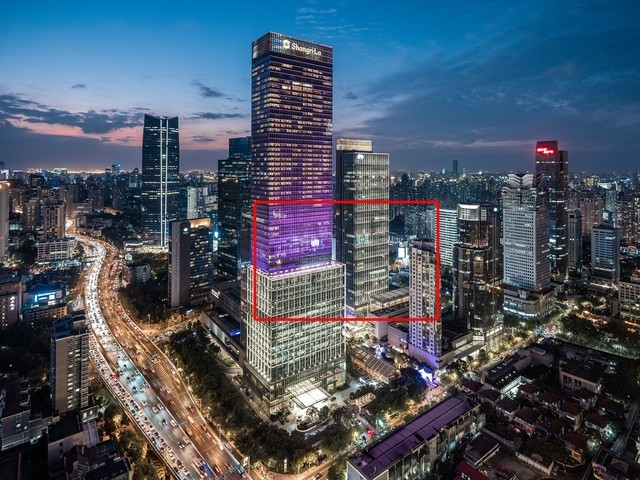 5000万像素中画幅相机的实拍照片，红色框内为截图区域