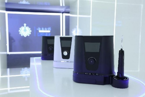 　　云南白药智护冲牙器