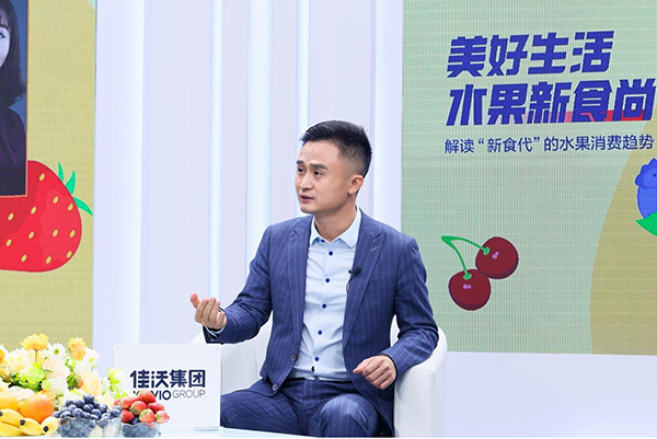 　　首都保健营养美食学会会长 王旭峰