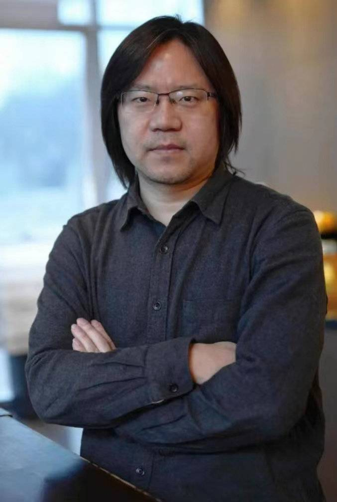 ▲ 天府人文艺术图书馆总设计师、中建西南设计院总建筑师刘艺