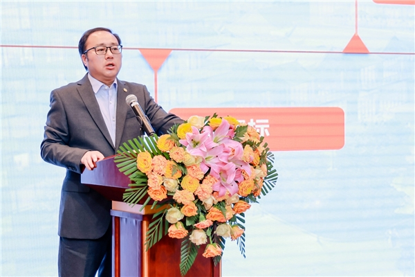 　　远洋养老总经理助理文波波对椿萱茂健康养老新模式深入解读