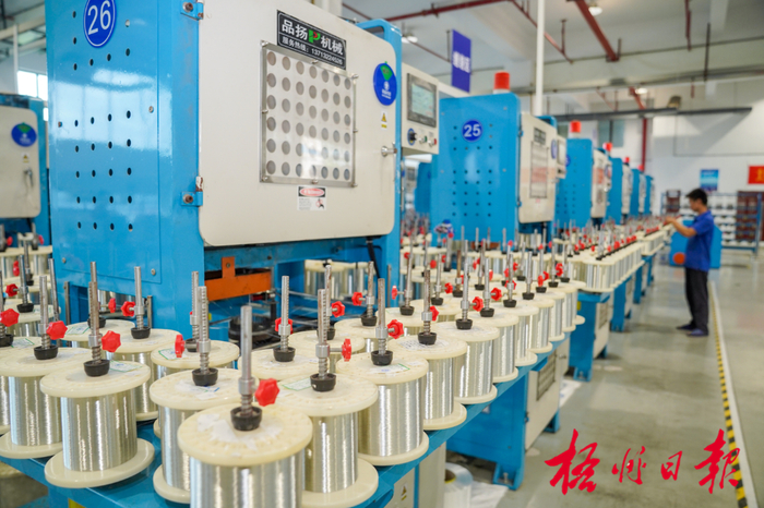 广西宇球科技有限公司生产车间  陈凡 摄