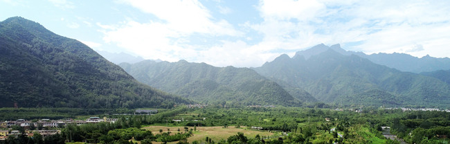 图片来源：新华社