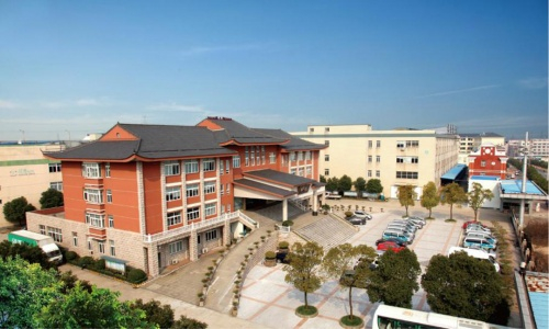 　　绿源电动车浙江基地