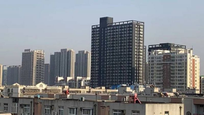 郑州楼市。 苗诗雨 摄