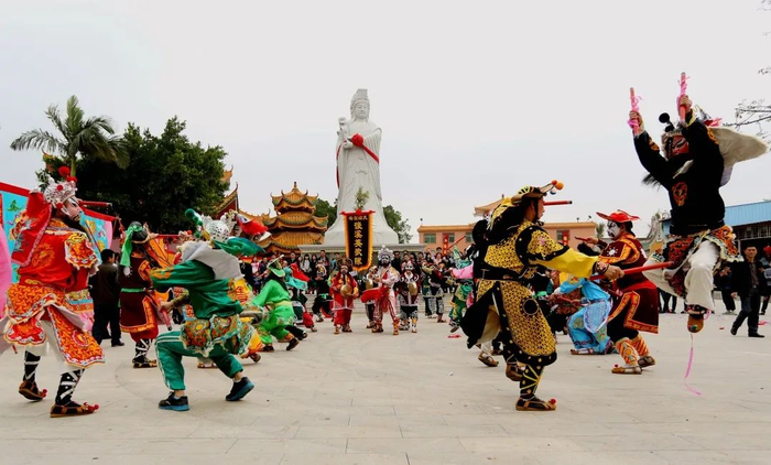 刚劲雄浑的英歌舞（来源：汕头市潮阳区棉北街道）