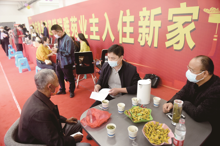　　N记者 冯玉坤 摄