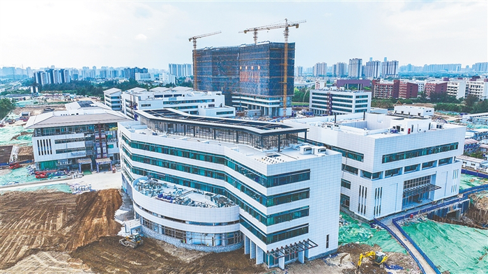 海南省中医院新院区项目预计今年六月竣工。高林 摄