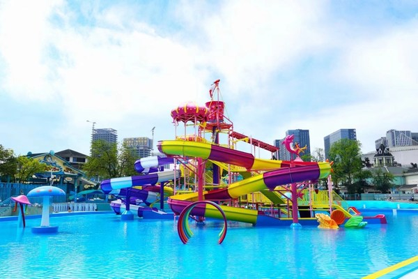 　　成都海昌极地海洋公园“珊瑚岛水乐园”