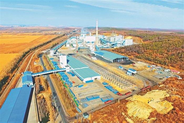     鹤岗市征楠煤化工有限公司。贾宝琳摄