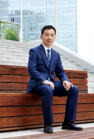 　　图：凯得金服集团总经理、开发区产服董事长兼总经理黄礼黎