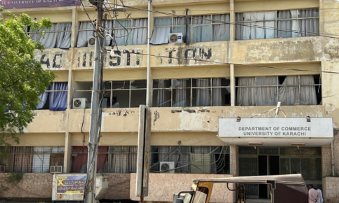 　▲爆炸案发地卡拉奇大学现场图